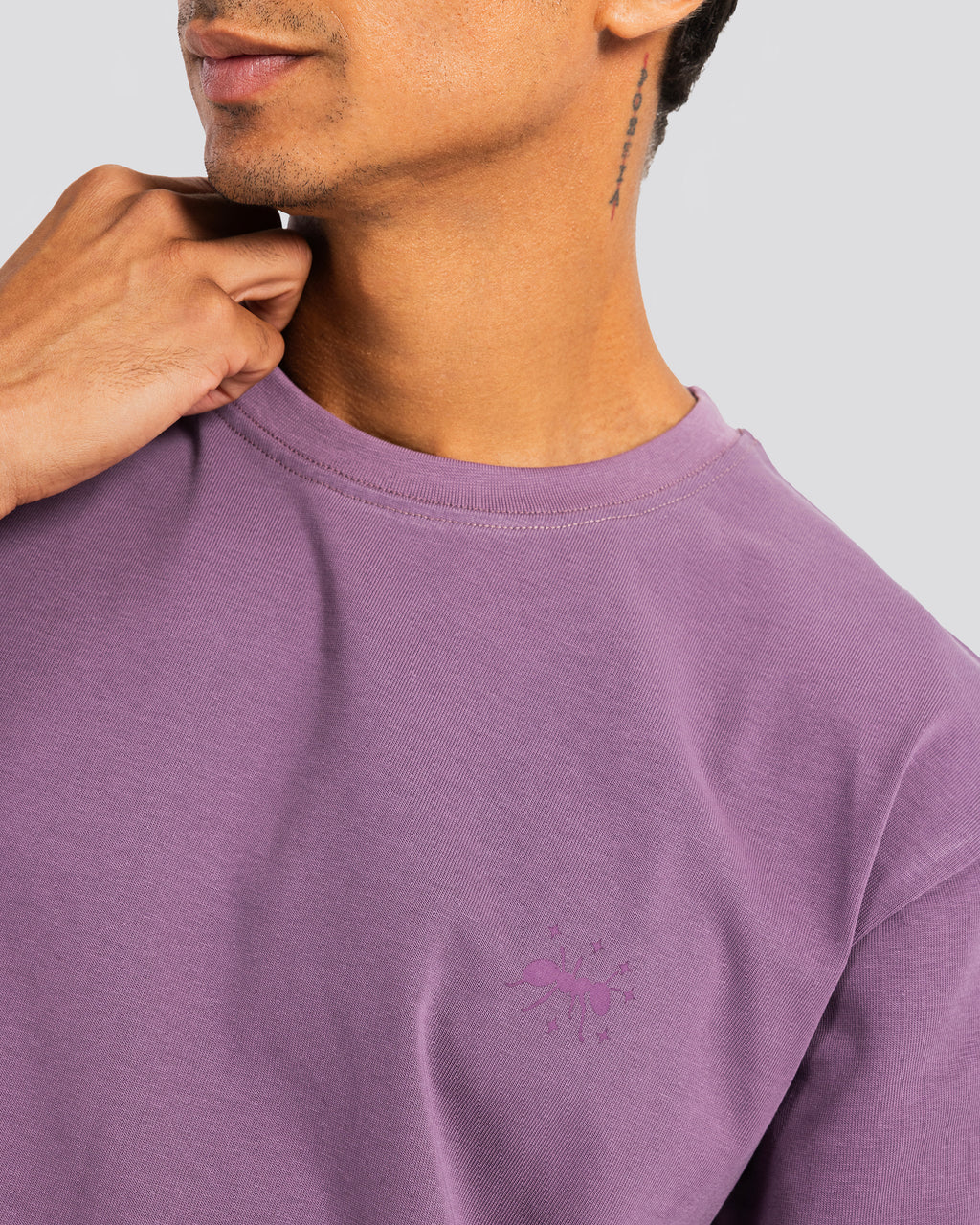 Ant Logo Relaxed T-Shirt – Anti Basic streetwear Egypt (photo 1)