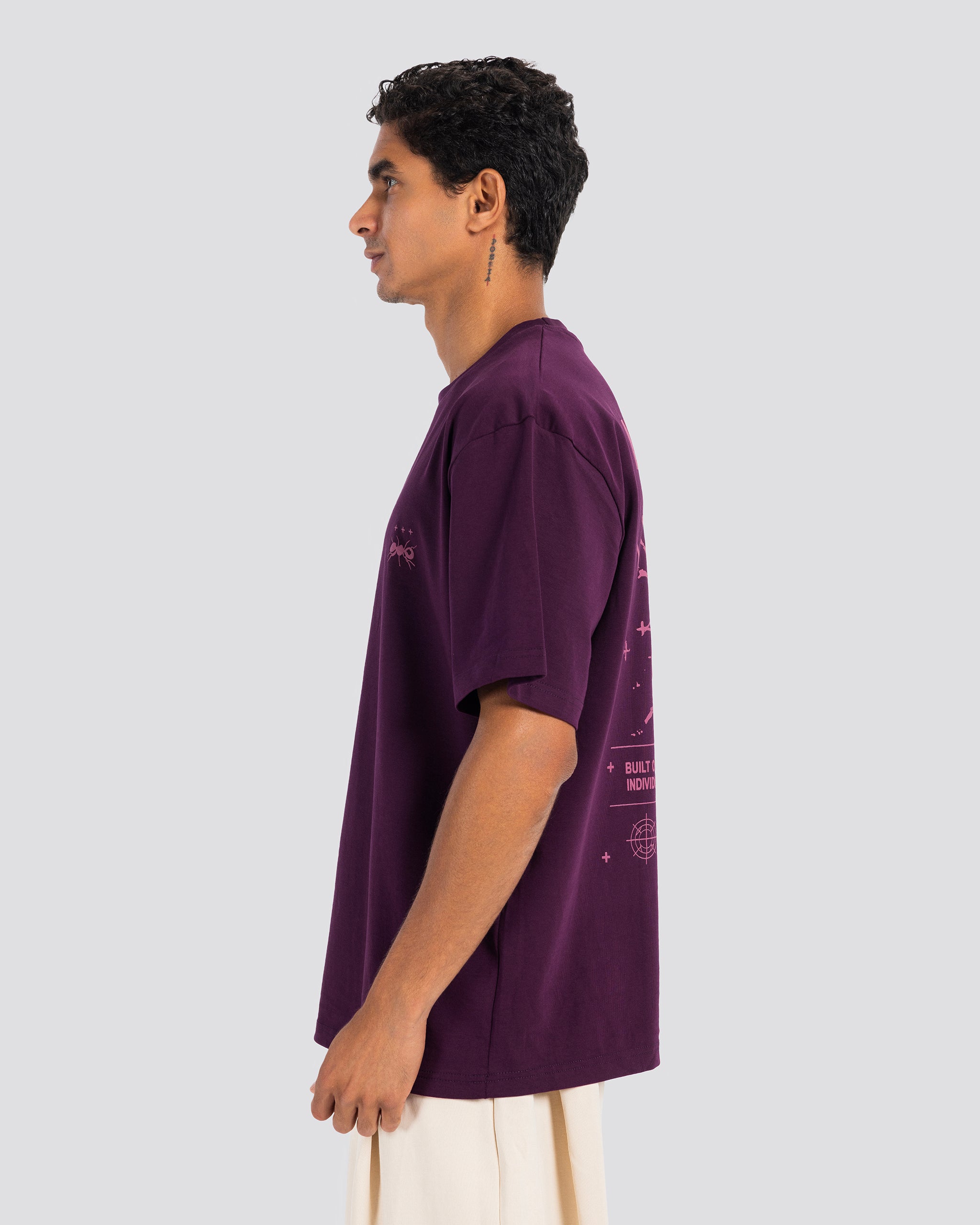 Ant Print Relaxed T-Shirt – Anti Basic streetwear Egypt (photo 1)