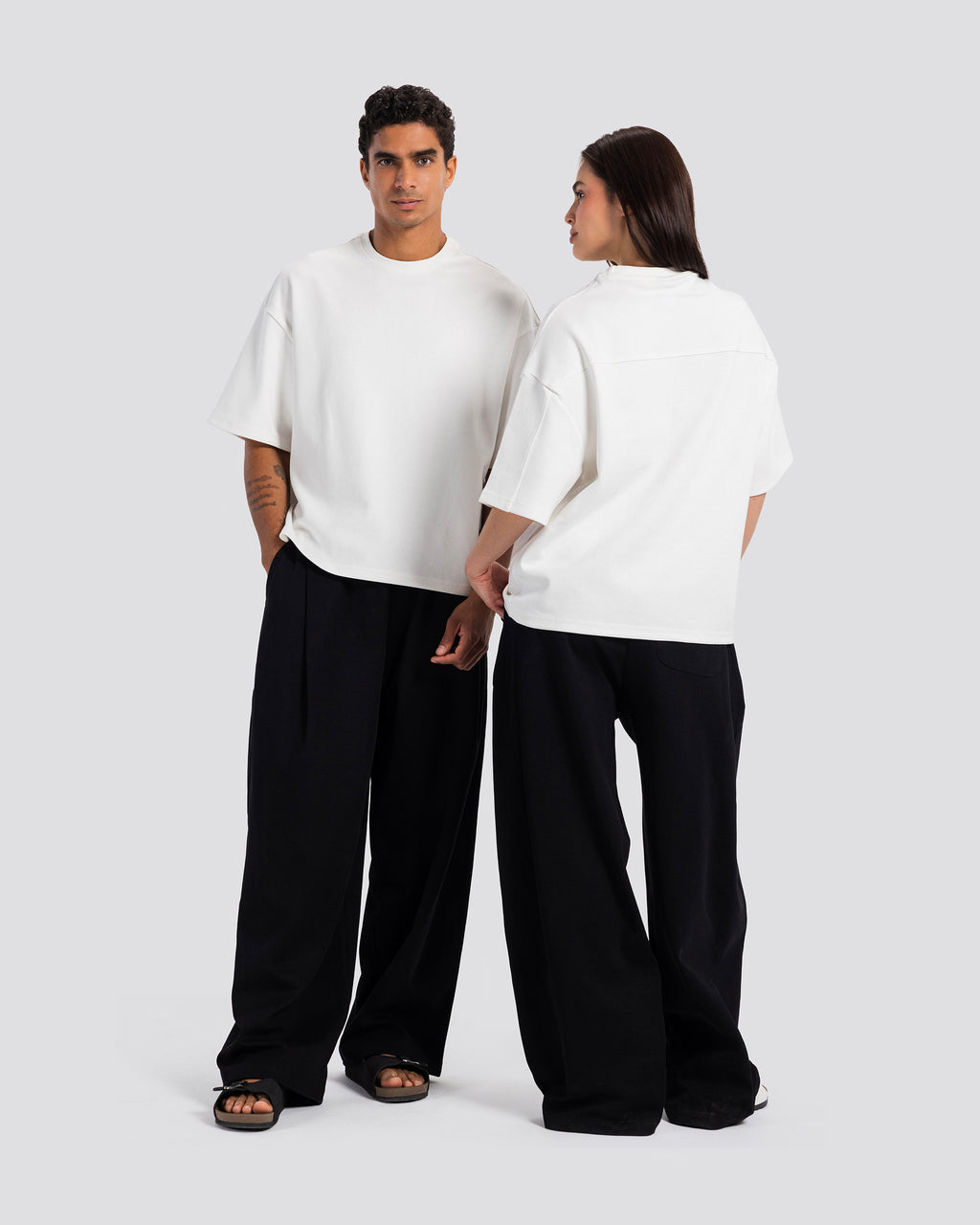 Boxy-Fit Stitched T-Shirt – Off White – Anti Basic streetwear Egypt