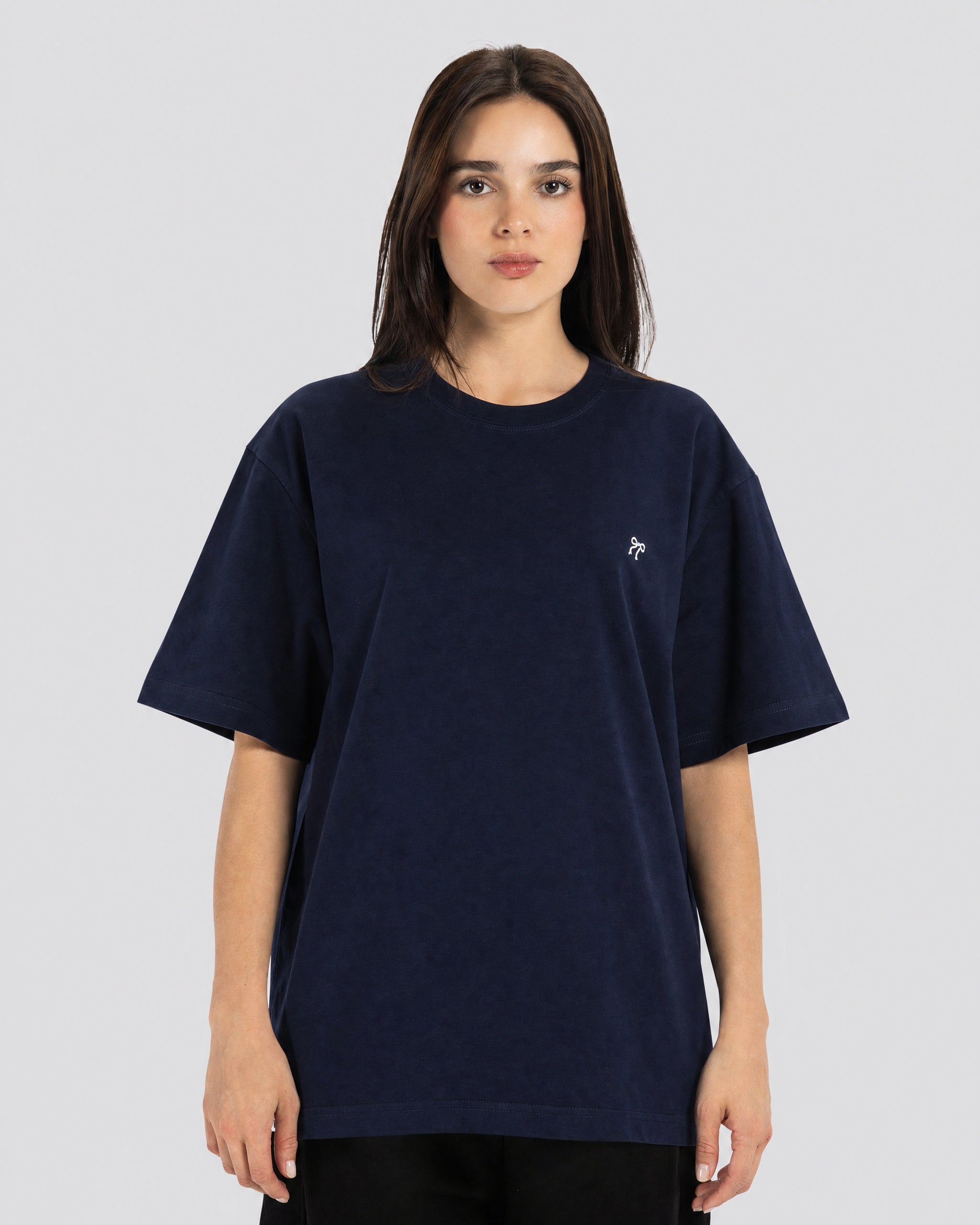 Ribbon Bow Oversize T-Shirt – Anti Basic streetwear Egypt (photo 4)