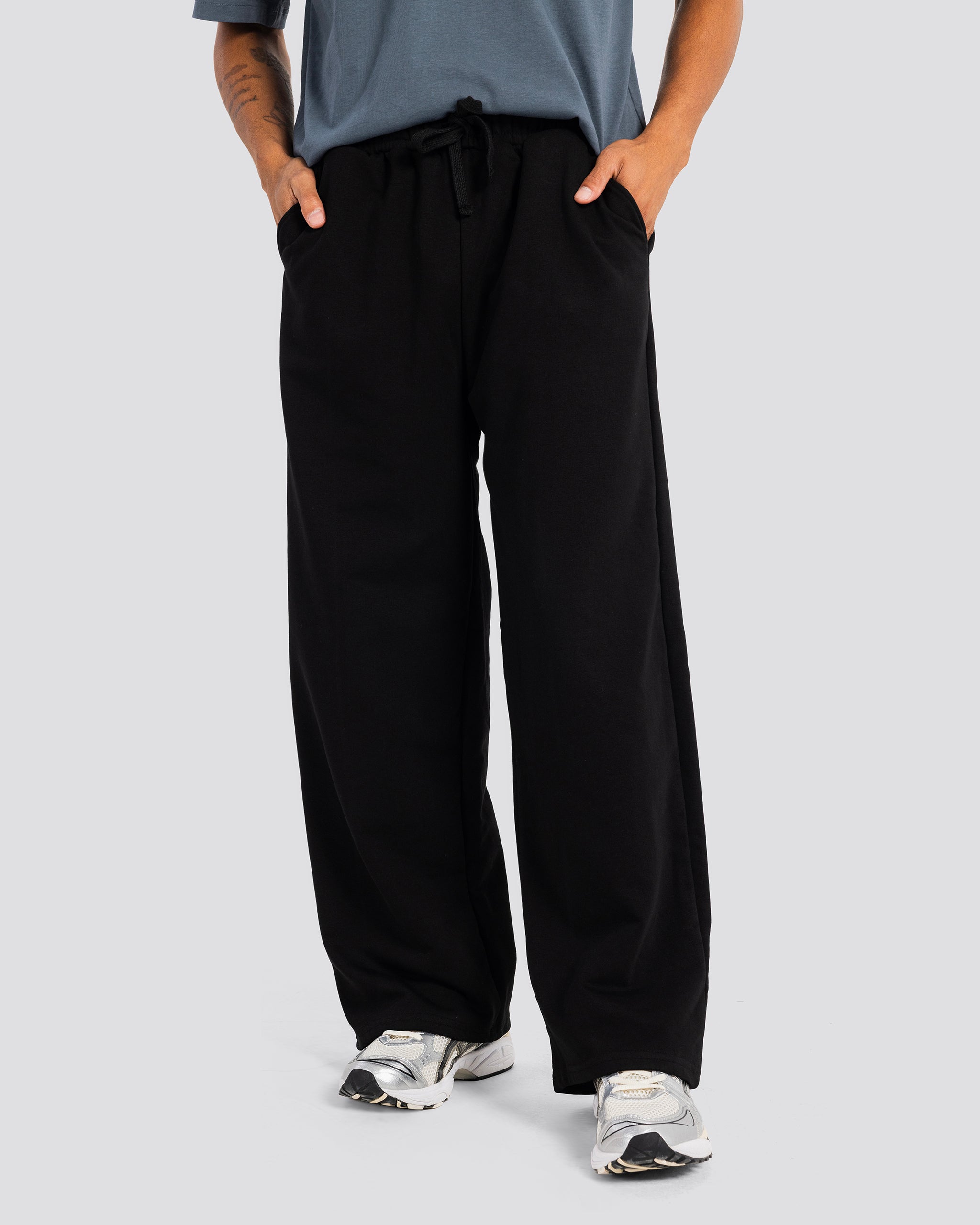 Wide-Leg Sweat Pants - Black