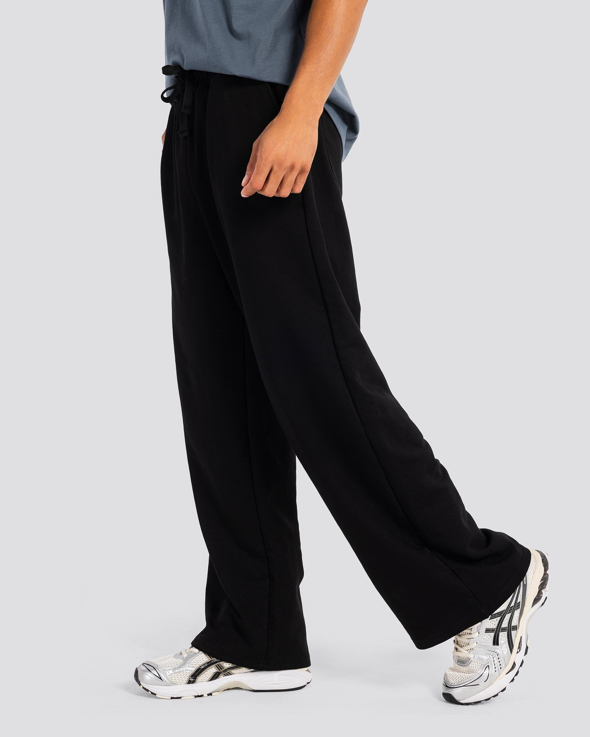 Wide-Leg Sweat Pants – Black – Anti Basic streetwear Egypt (photo 1)