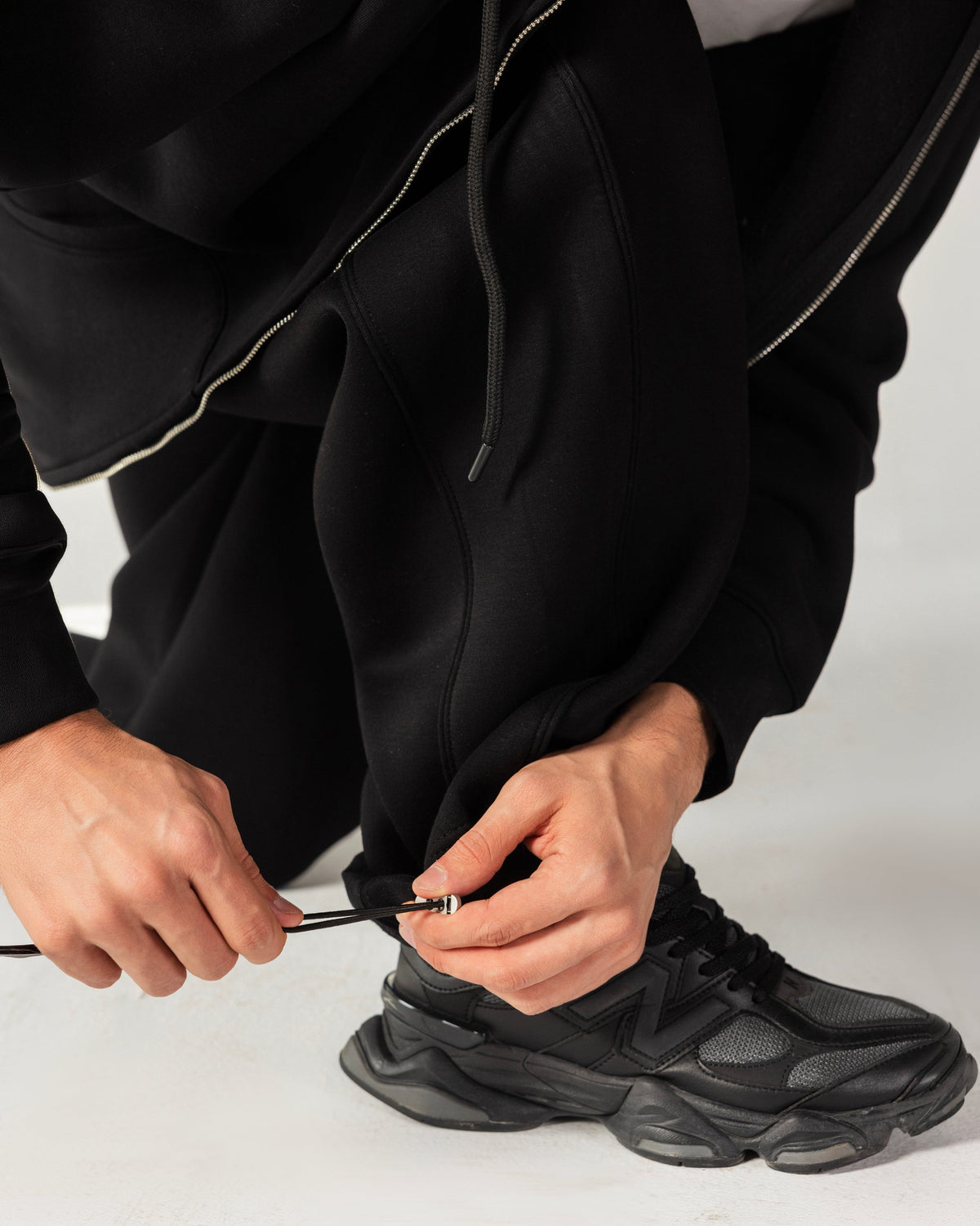 Flexi Baggy Fit Sweatpants – Black – Anti Basic streetwear Egypt (photo 8)