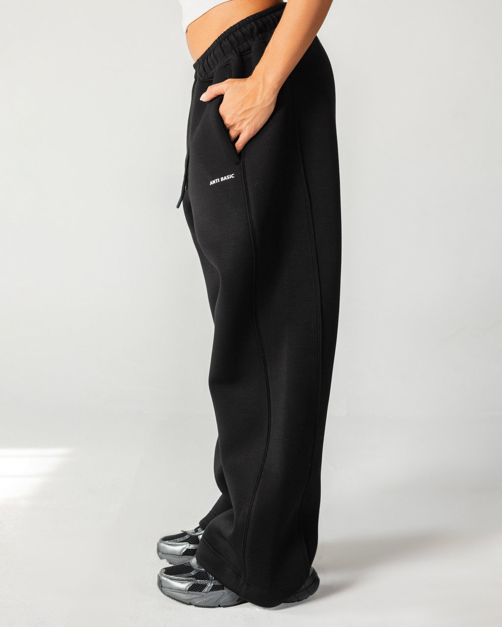Flexi Baggy Fit Sweatpants – Black – Anti Basic streetwear Egypt (photo 15)