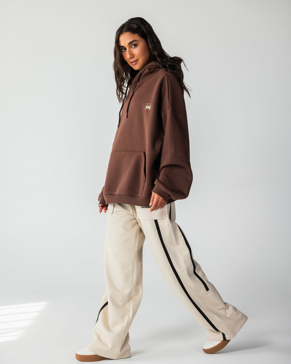 Too Cold – Balloon Hoodie – Brown – Anti Basic streetwear Egypt (photo 5)